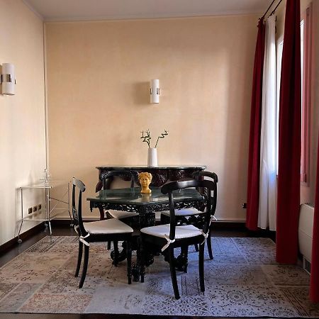 Piazza Maggiore Luxury Apartment Bologna Exterior photo