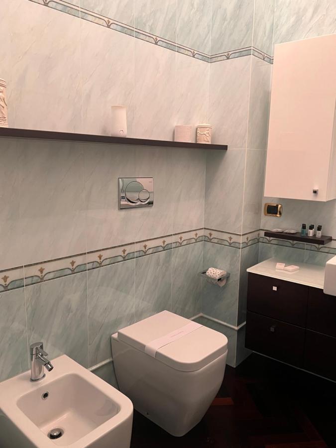 Piazza Maggiore Luxury Apartment Bologna Exterior photo