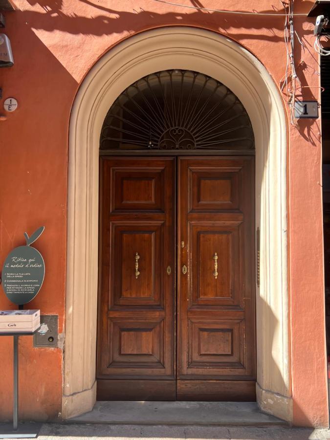 Piazza Maggiore Luxury Apartment Bologna Exterior photo
