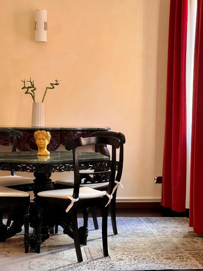 Piazza Maggiore Luxury Apartment Bologna Exterior photo
