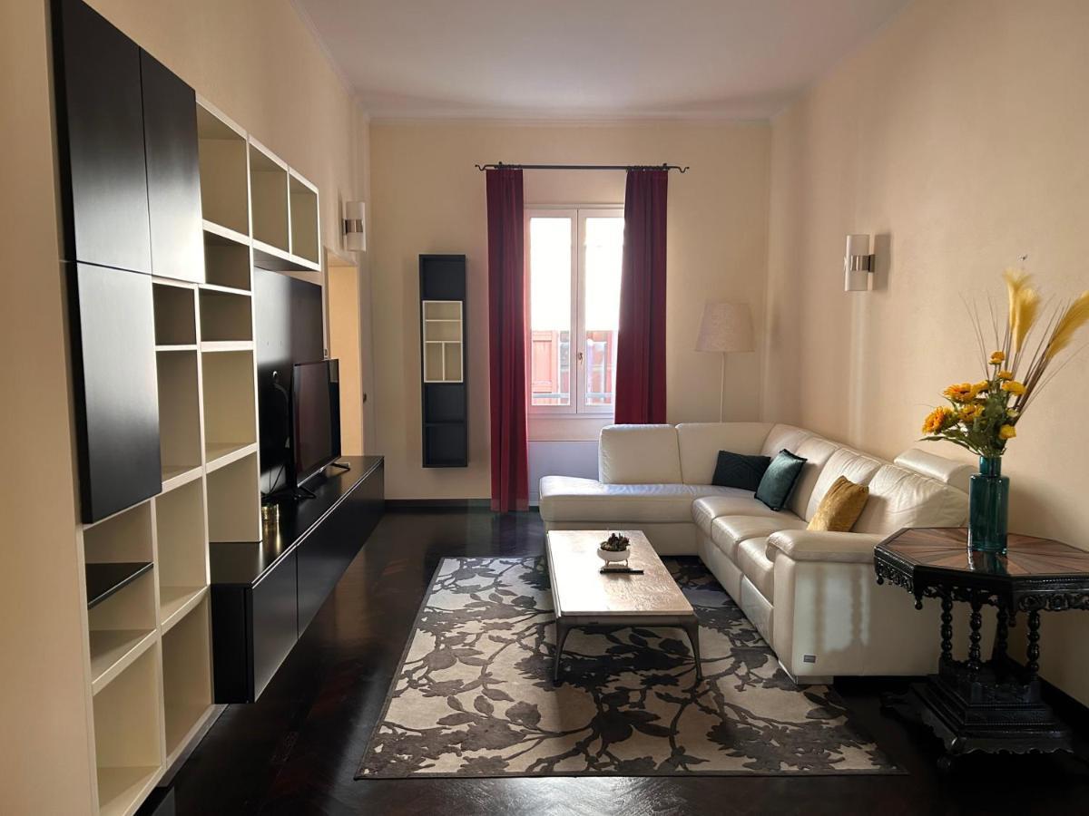 Piazza Maggiore Luxury Apartment Bologna Exterior photo