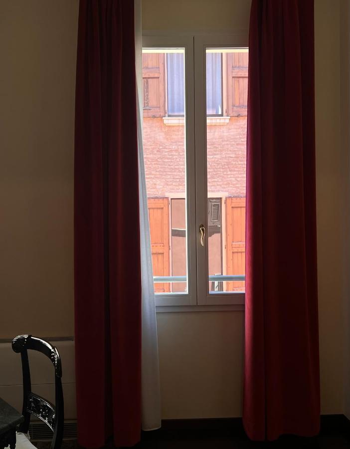 Piazza Maggiore Luxury Apartment Bologna Exterior photo