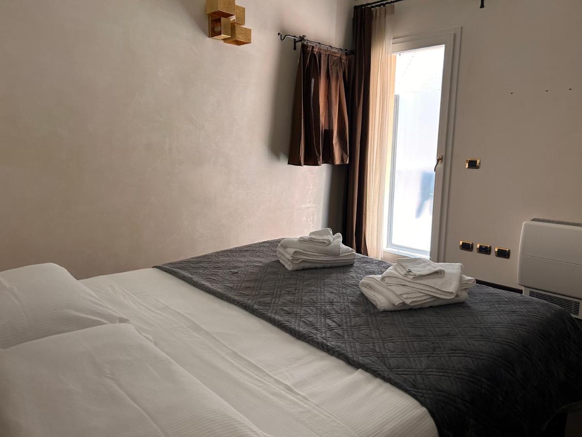 Piazza Maggiore Luxury Apartment Bologna Exterior photo